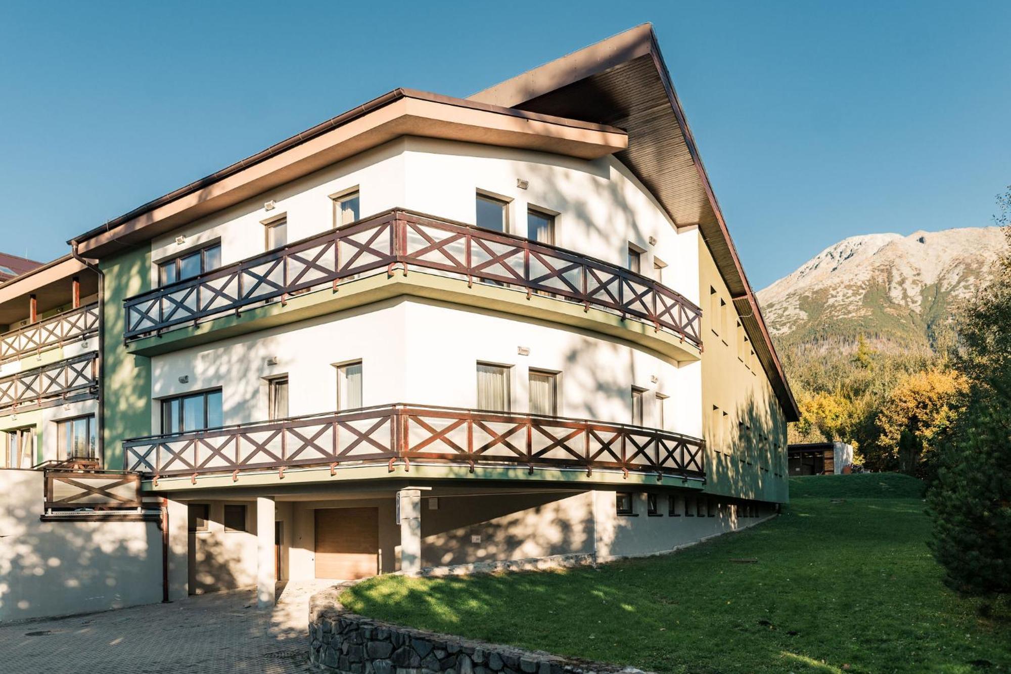 Apartmanovy Dom Familia Smokovec Vysoke Tatry Luaran gambar